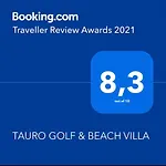 Tauro Golf & ヴィラ *